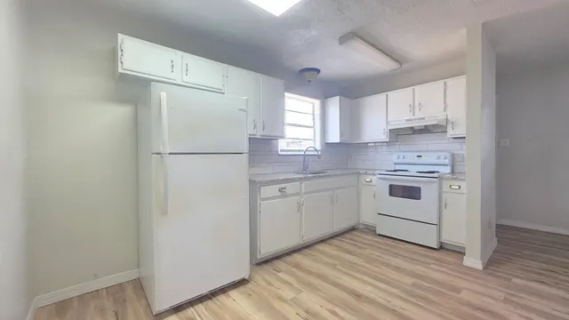 Photo 7 — 2207 15th Street A, Lubbock, TX 79401