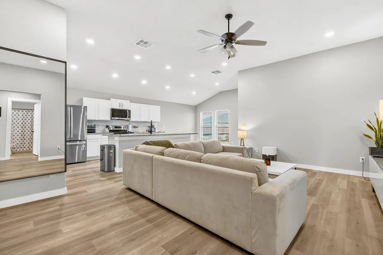 Photo 5 — 1606 N Dover Avenue, Lubbock, TX 79416