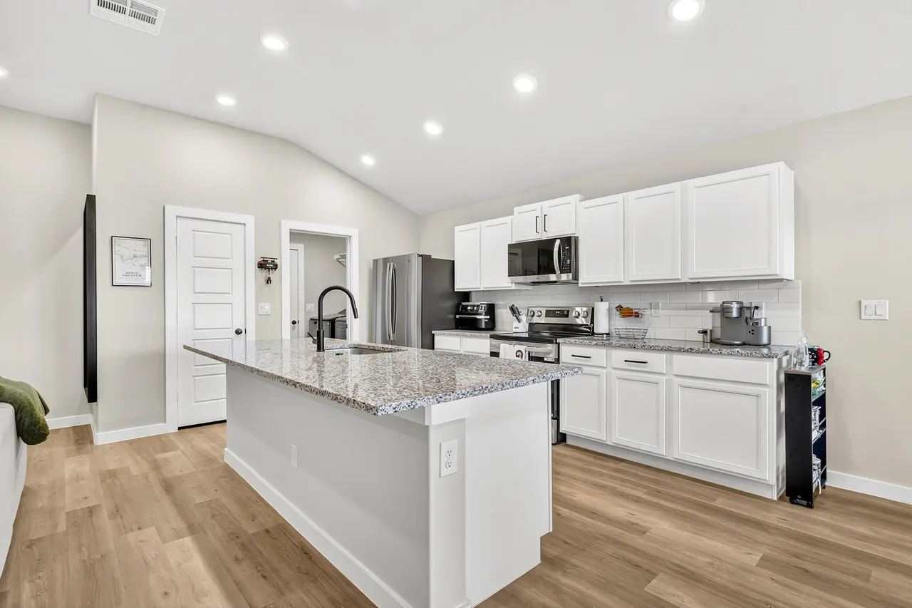 Photo 7 — 1606 N Dover Avenue, Lubbock, TX 79416