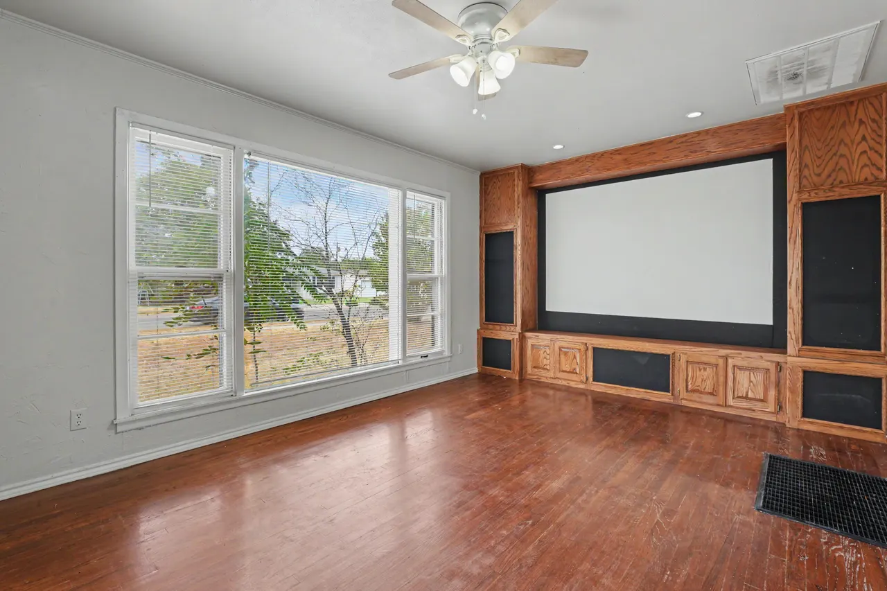 Photo 6 — 2615 45th Street, Lubbock, TX 79413
