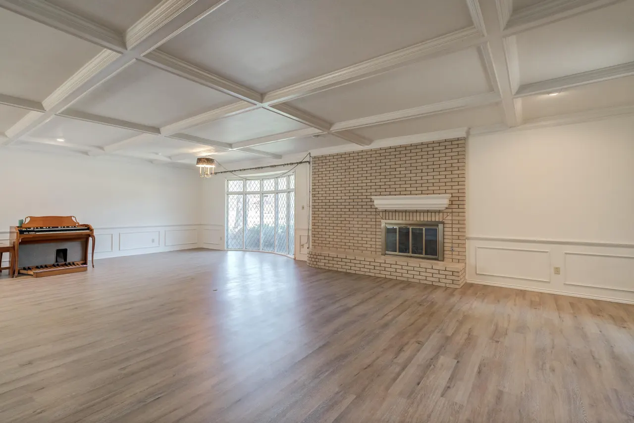 Photo 8 — 4203 92nd Street, Lubbock, TX 79423