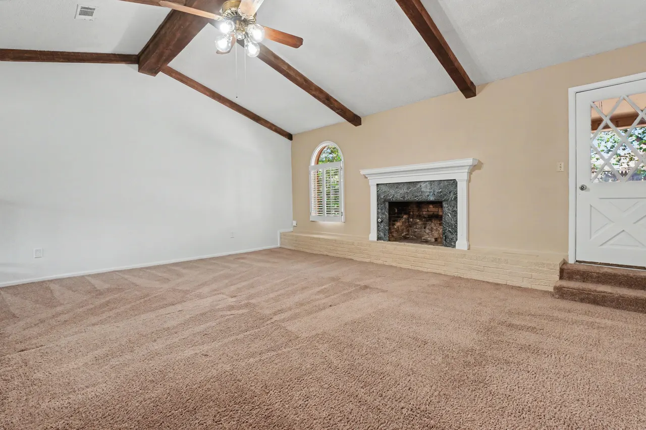 Photo 4 — 7006 Memphis Avenue, Lubbock, TX 79413