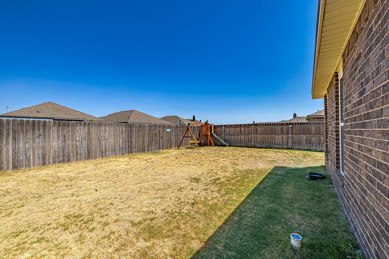 Photo 33 — 7434 32nd Street, Lubbock, TX 79407