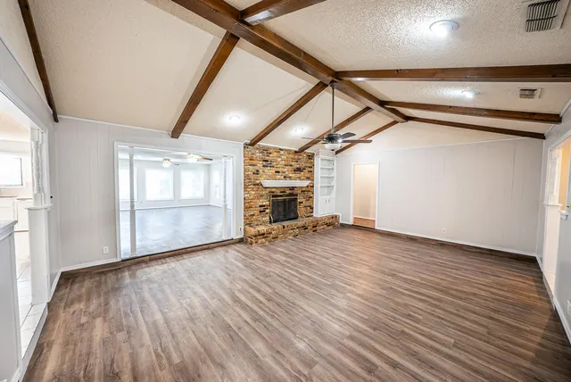 Photo 2 — 4424 76th Street, Lubbock, TX 79424