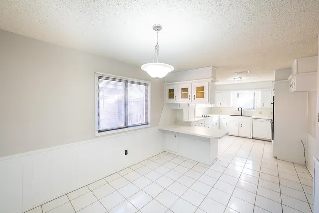 Photo 6 — 4424 76th Street, Lubbock, TX 79424