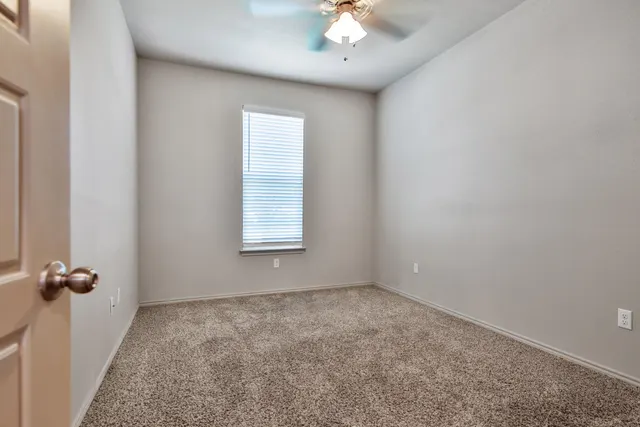 Photo 5 — 2109 10th Street, Lubbock, TX 79401