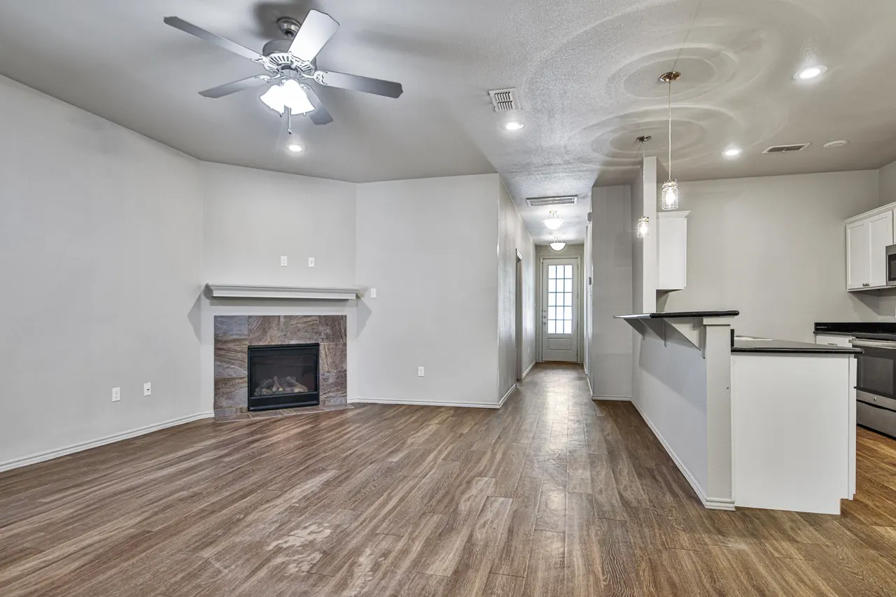 Photo 16 — 2109 10th Street, Lubbock, TX 79401