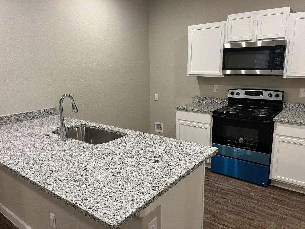 Photo 2 — 2002 Corpus Avenue B, Wolfforth, TX 79382