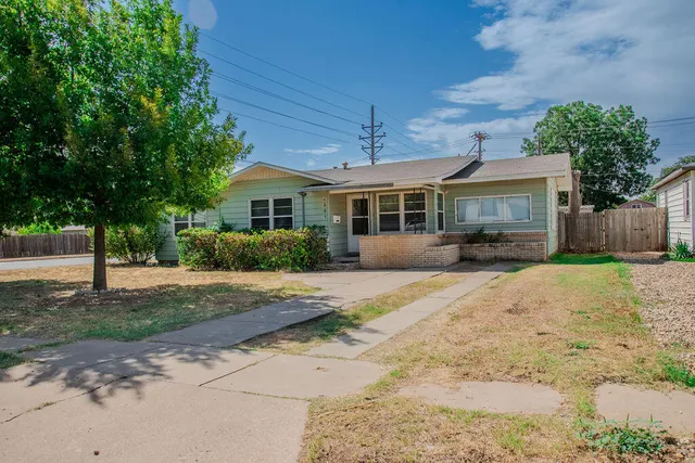 Front exterior — 4801 40th Street, Lubbock, TX 79414