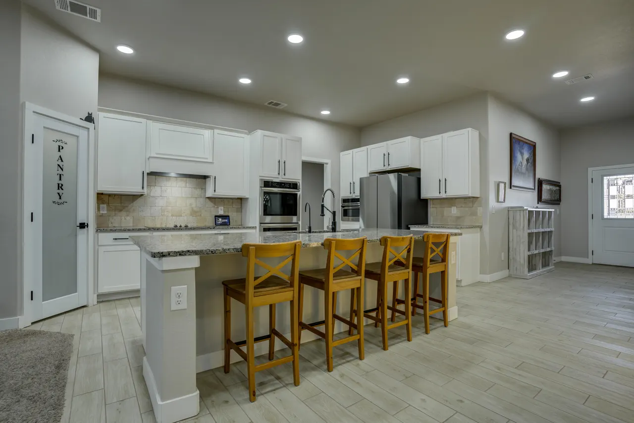 Photo 19 — 7423 28th Street, Lubbock, TX 79407