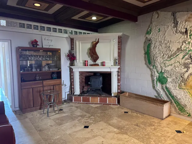 Photo 5 — 1615 10th Street, Wilson, TX 79381