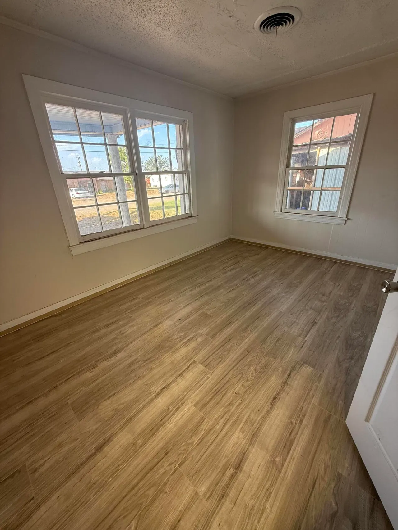 Photo 15 — 911 4th Street, Abernathy, TX 79311