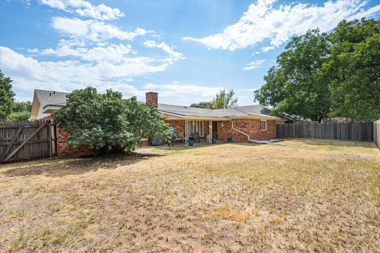 Photo 37 — 5720 70th Place, Lubbock, TX 79424