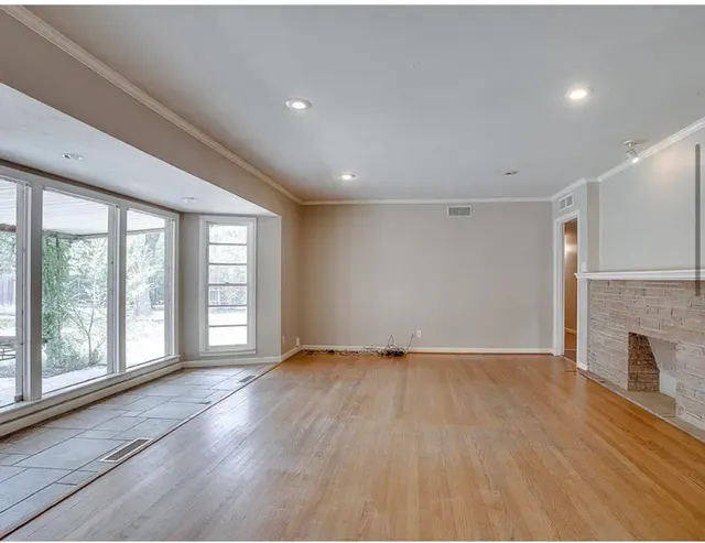 Photo 4 — 3604 24th Street, Lubbock, TX 79410