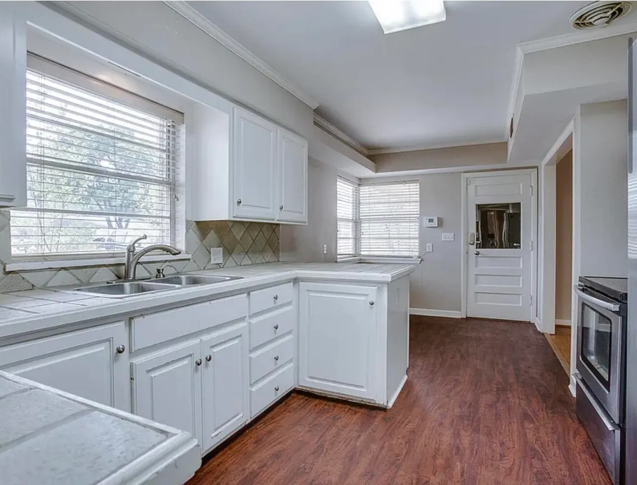 Photo 7 — 3604 24th Street, Lubbock, TX 79410