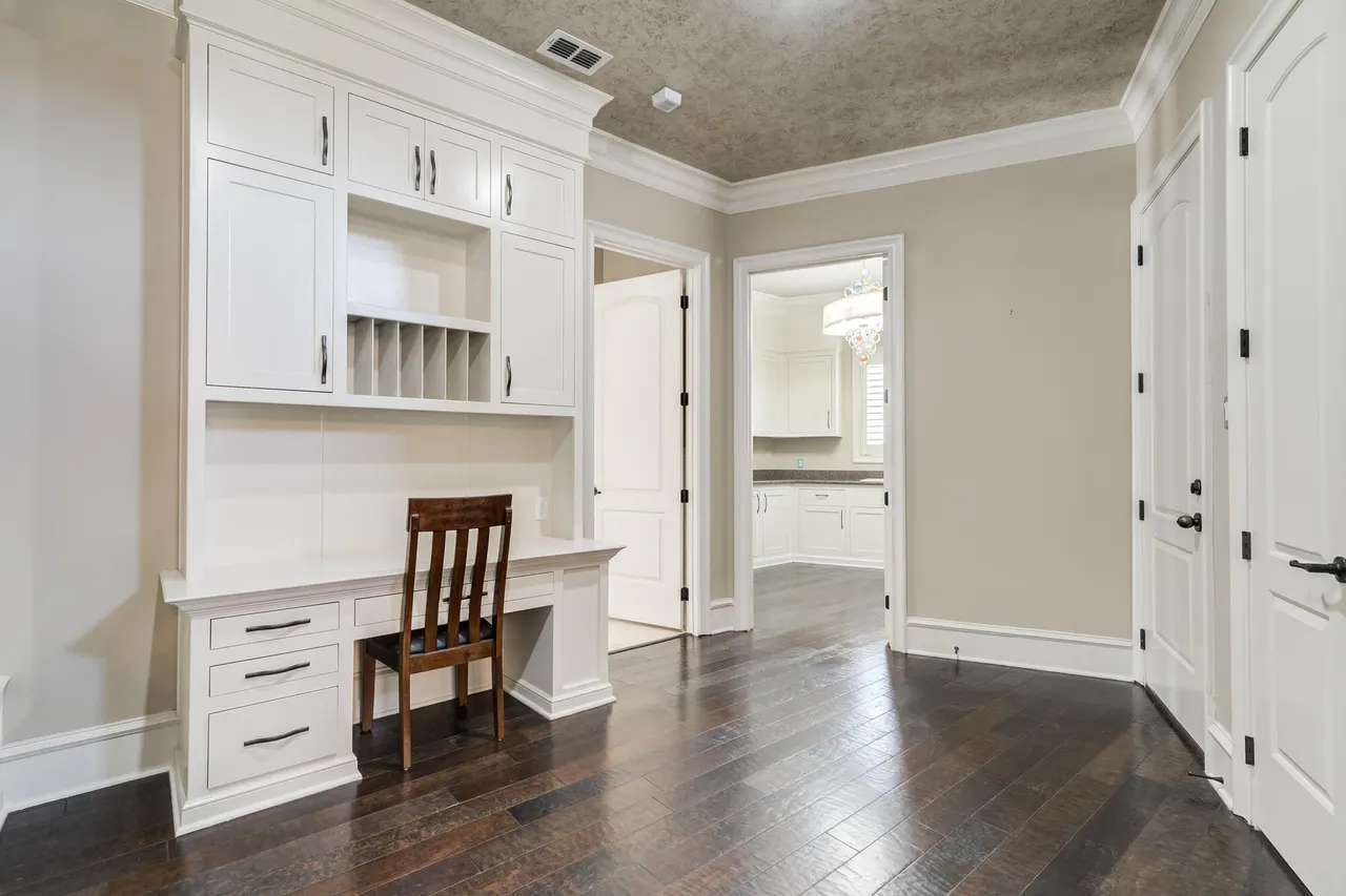 Photo 39 — 15 Whisperwood Circle, Lubbock, TX 79416