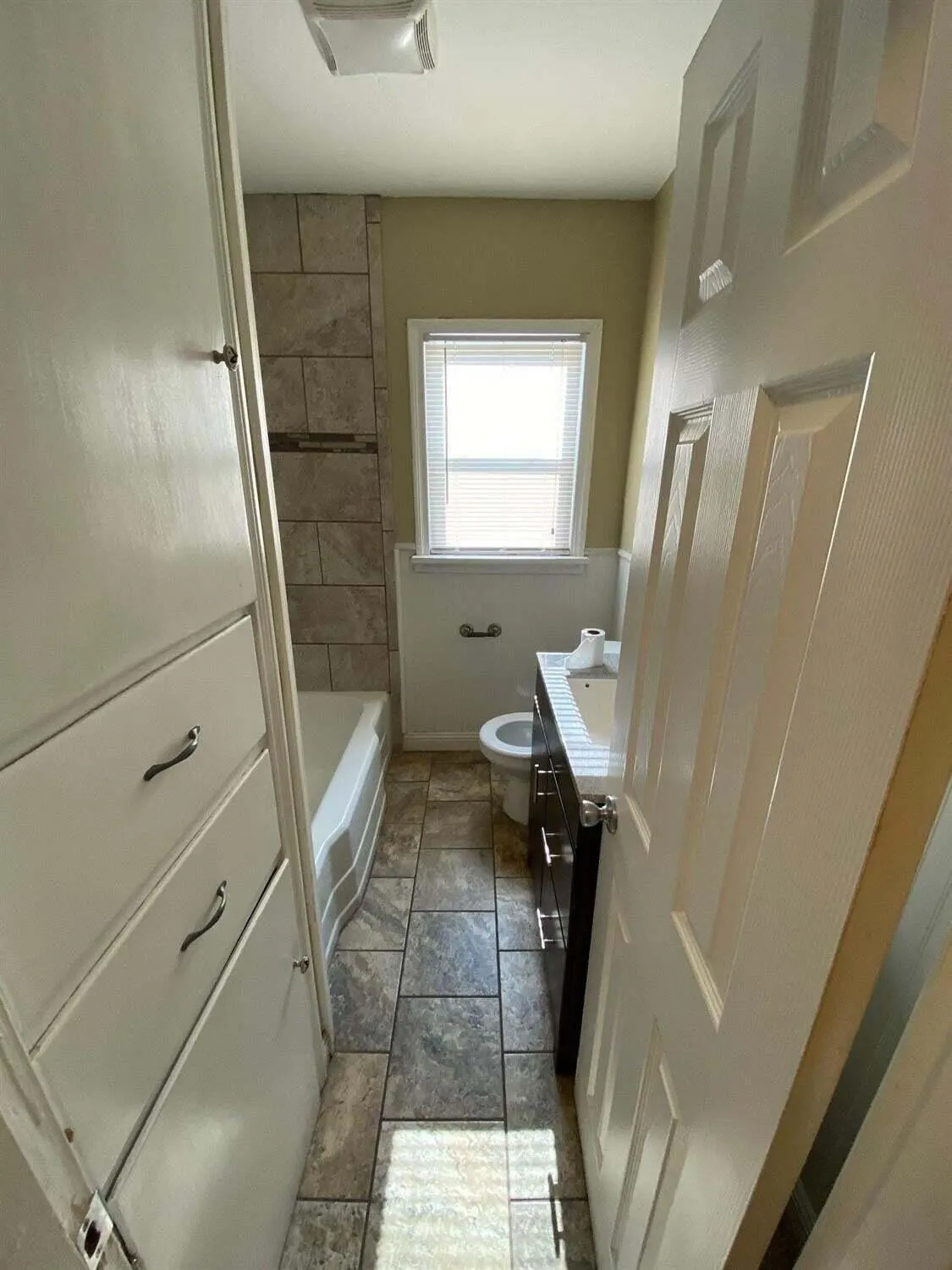 Photo 9 — 2420 29th Street, Lubbock, TX 79411
