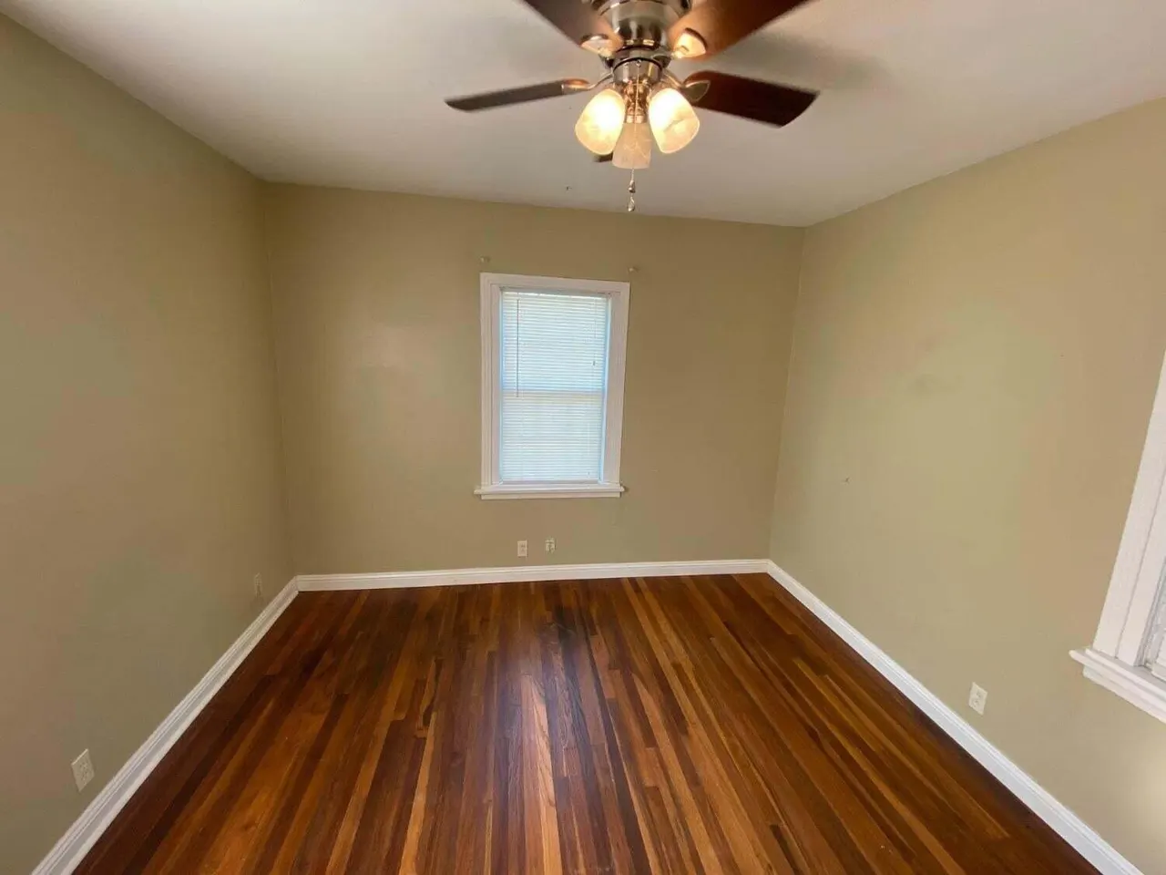 Photo 14 — 2420 29th Street, Lubbock, TX 79411