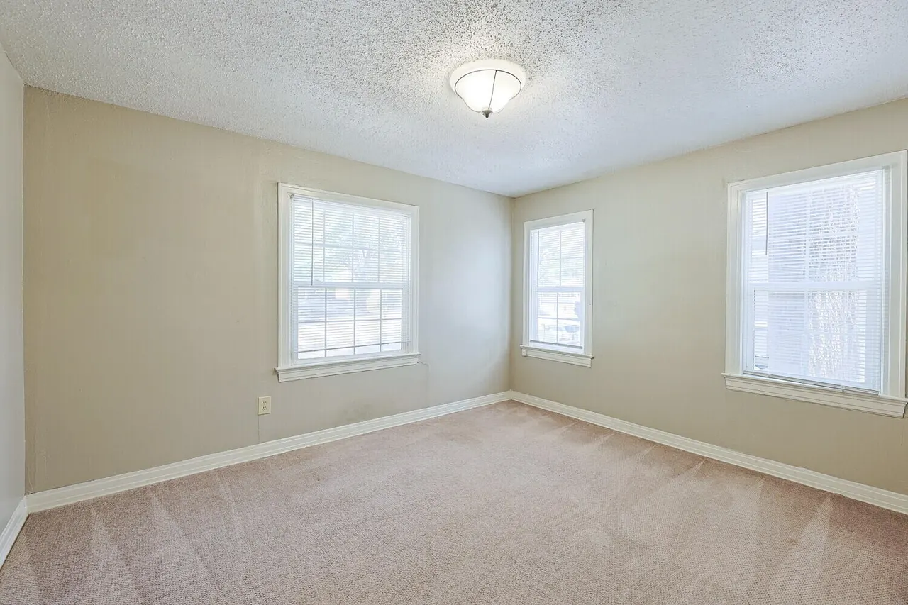 Photo 28 — 2305 21st Street, Lubbock, TX 79411