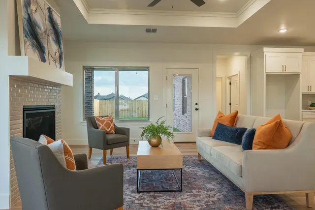 Photo 6 — 6925 14th Street, Lubbock, TX 79416