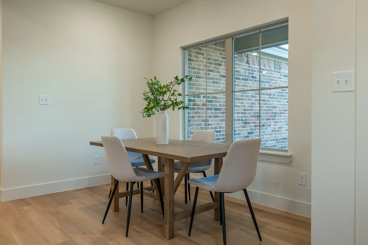 Photo 13 — 6925 14th Street, Lubbock, TX 79416