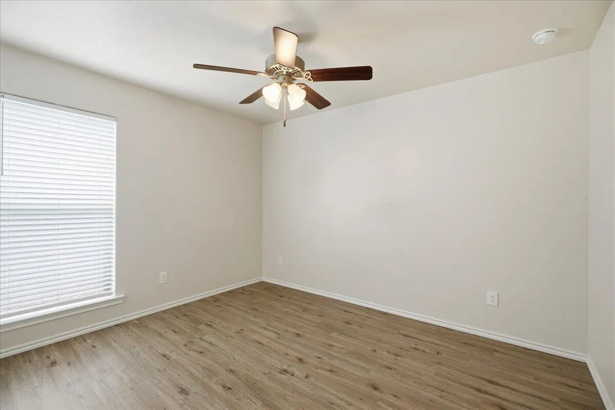 Photo 21 — 9914 Viola Avenue, Lubbock, TX 79424