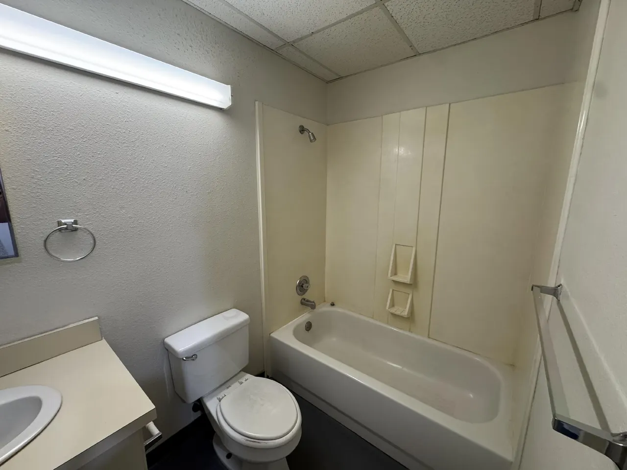 Photo 4 — 1619 University Avenue 6, Lubbock, TX 79401