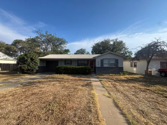 Front exterior — 3018 38th Street, Lubbock, TX 79413