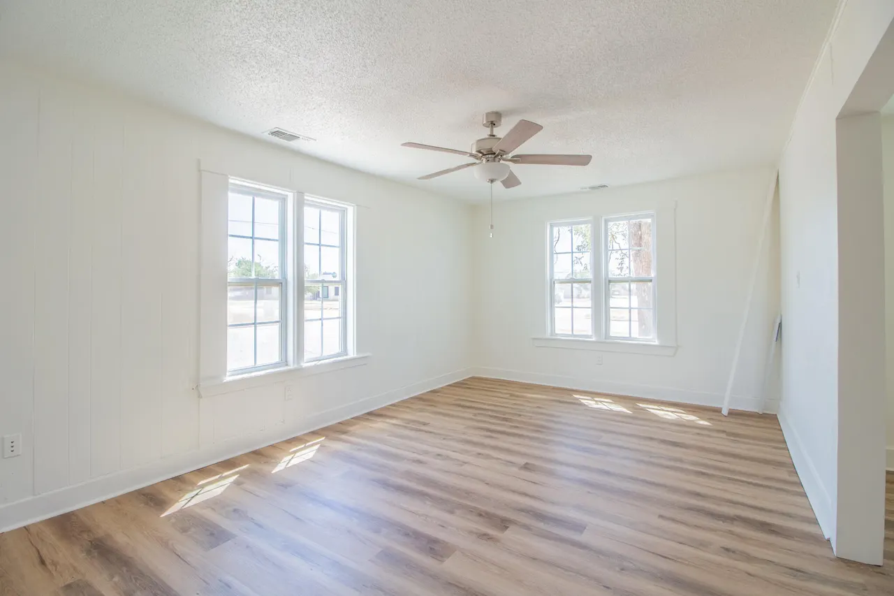 Photo 6 — 1501 8th Street, Levelland, TX 79336