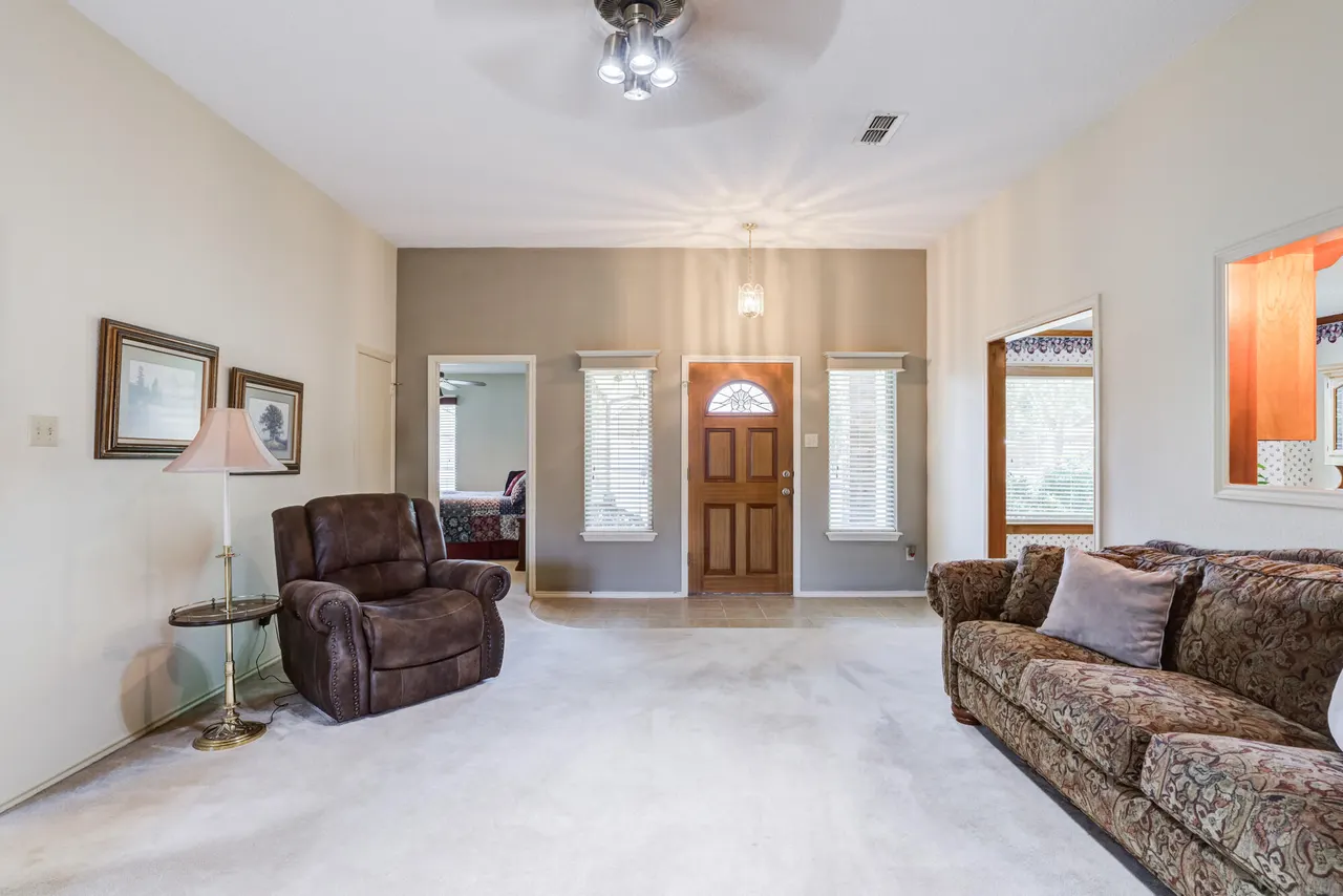 Photo 14 — 5920 72nd Street, Lubbock, TX 79424