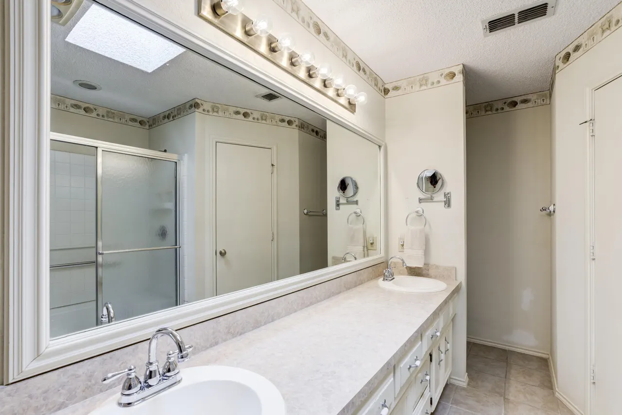 Photo 24 — 5920 72nd Street, Lubbock, TX 79424