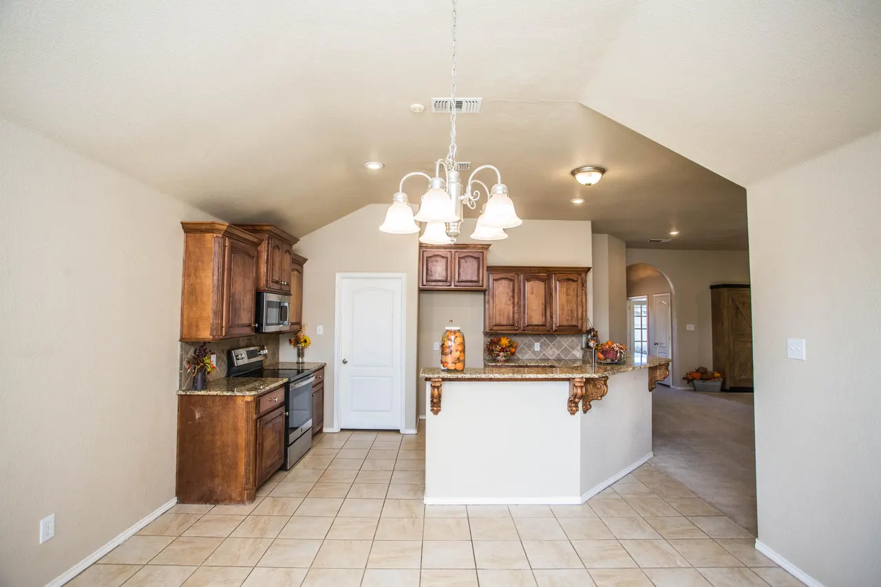 Photo 18 — 401 McMillen Avenue, Wolfforth, TX 79382