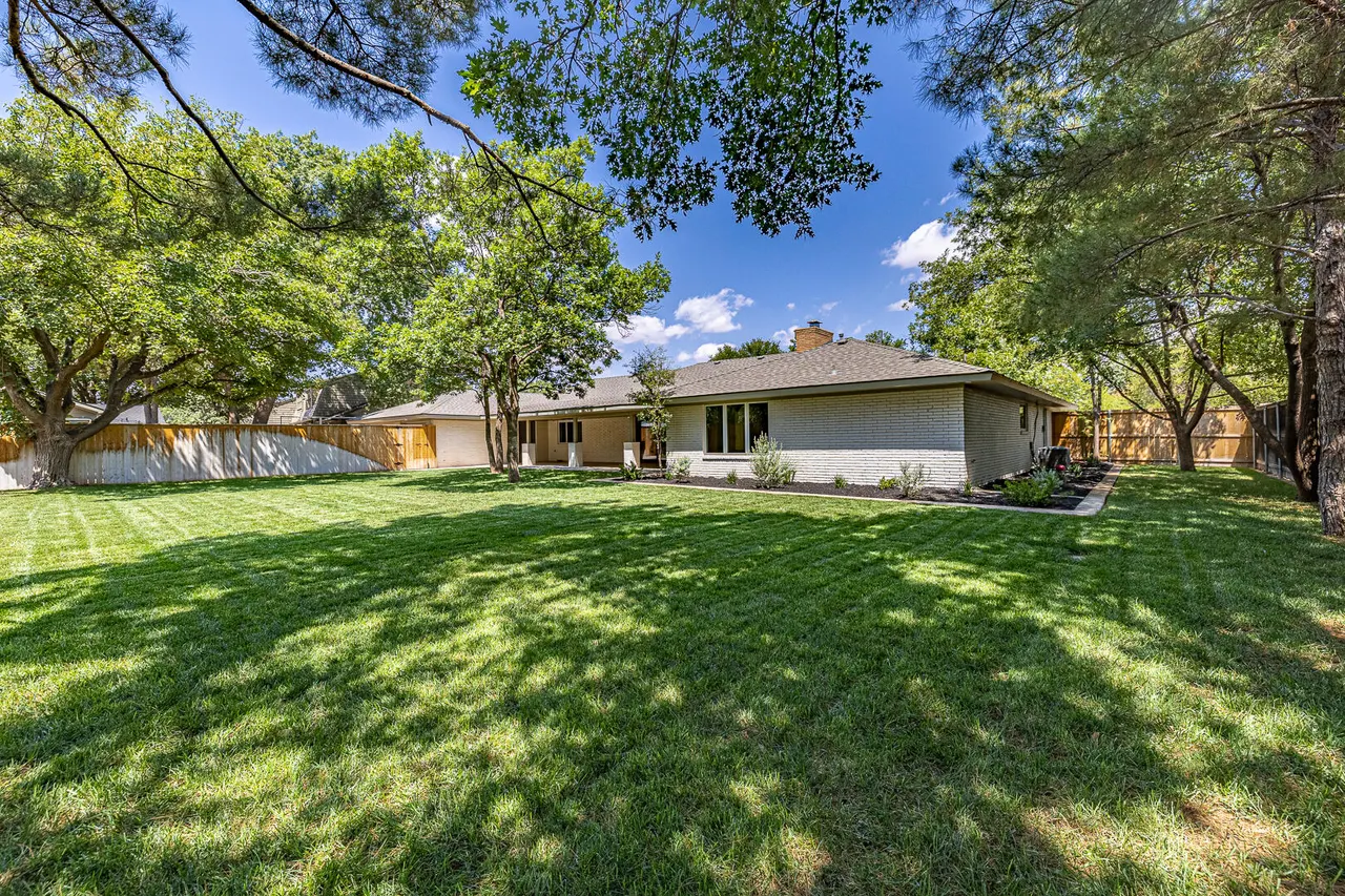 Photo 73 — 4617 10th Street, Lubbock, TX 79416