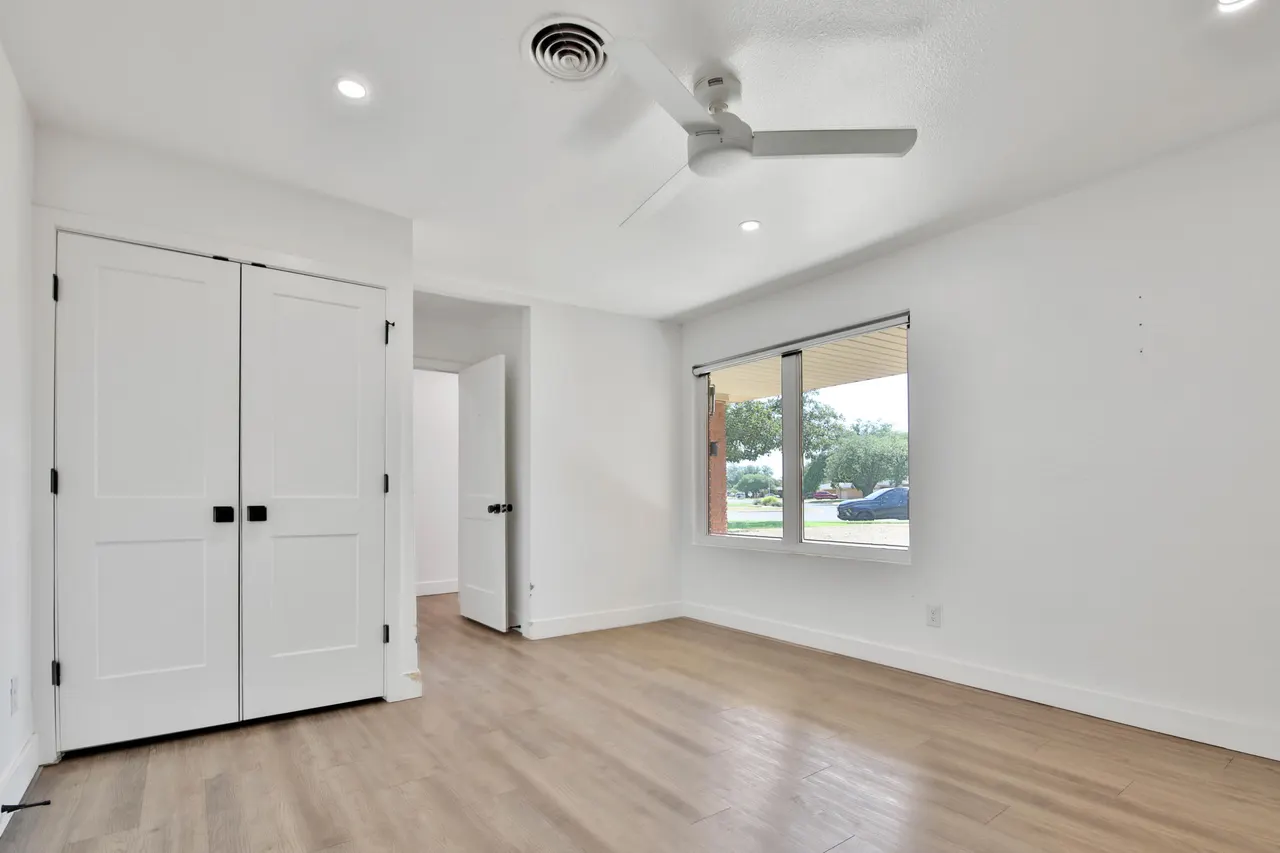 Photo 25 — 5442 7th Street, Lubbock, TX 79416