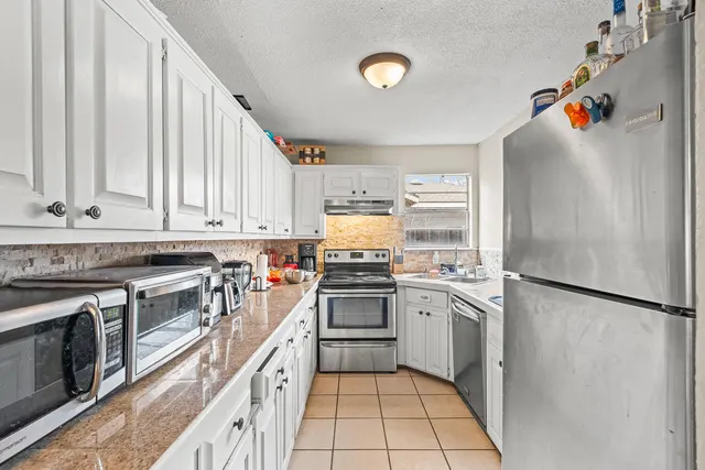 Photo 8 — 3114 28th Street, Lubbock, TX 79410