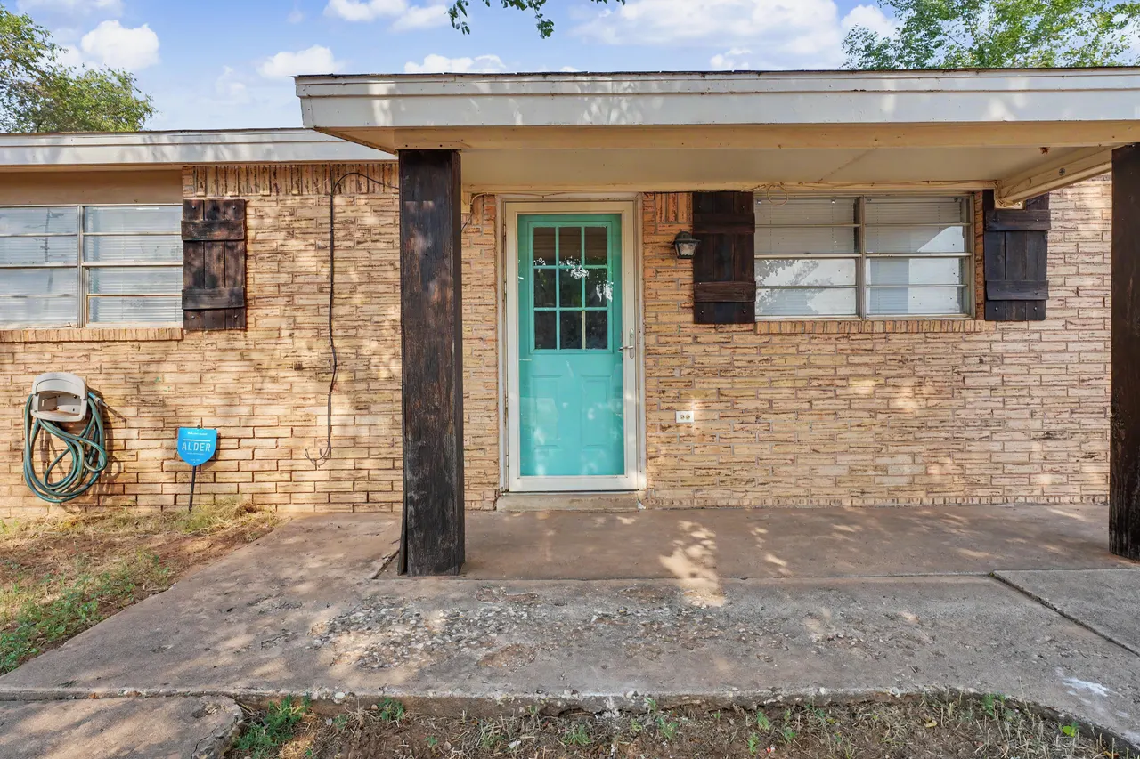 Front exterior — 118 Temple Avenue, Lubbock, TX 79415