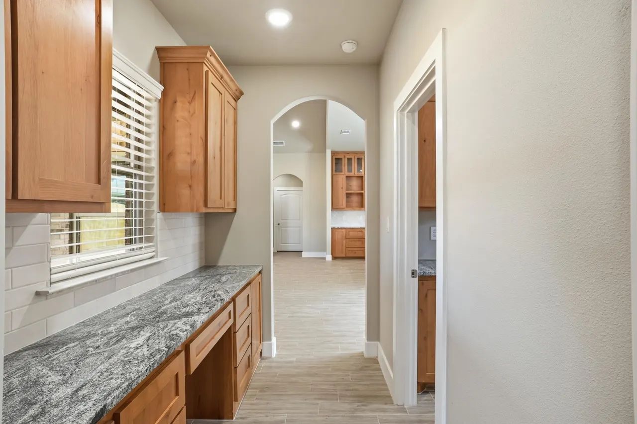Photo 17 — 612 E 14th Street, Wolfforth, TX 79382