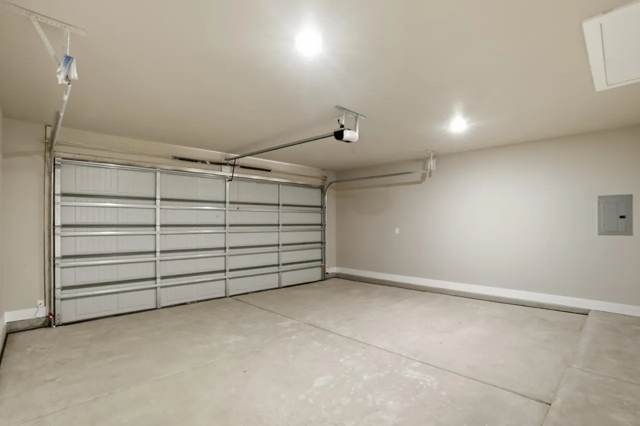 Photo 18 — 612 E 14th Street, Wolfforth, TX 79382