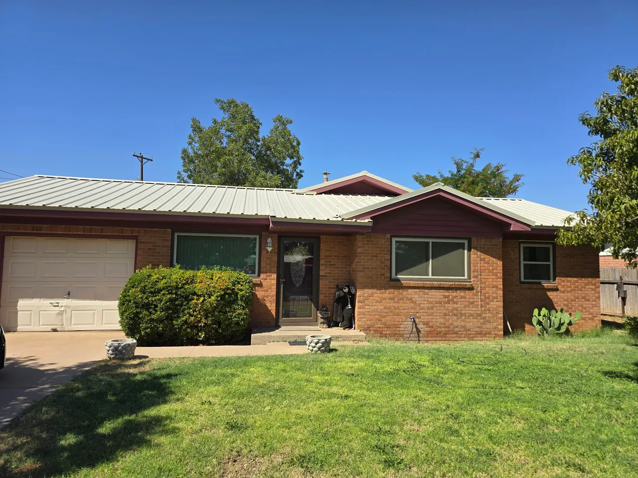 Front exterior — 601 E 4th Street, Denver City, TX 79323