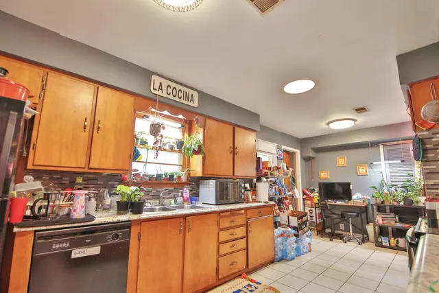 Photo 6 — 4518 49th Street, Lubbock, TX 79414