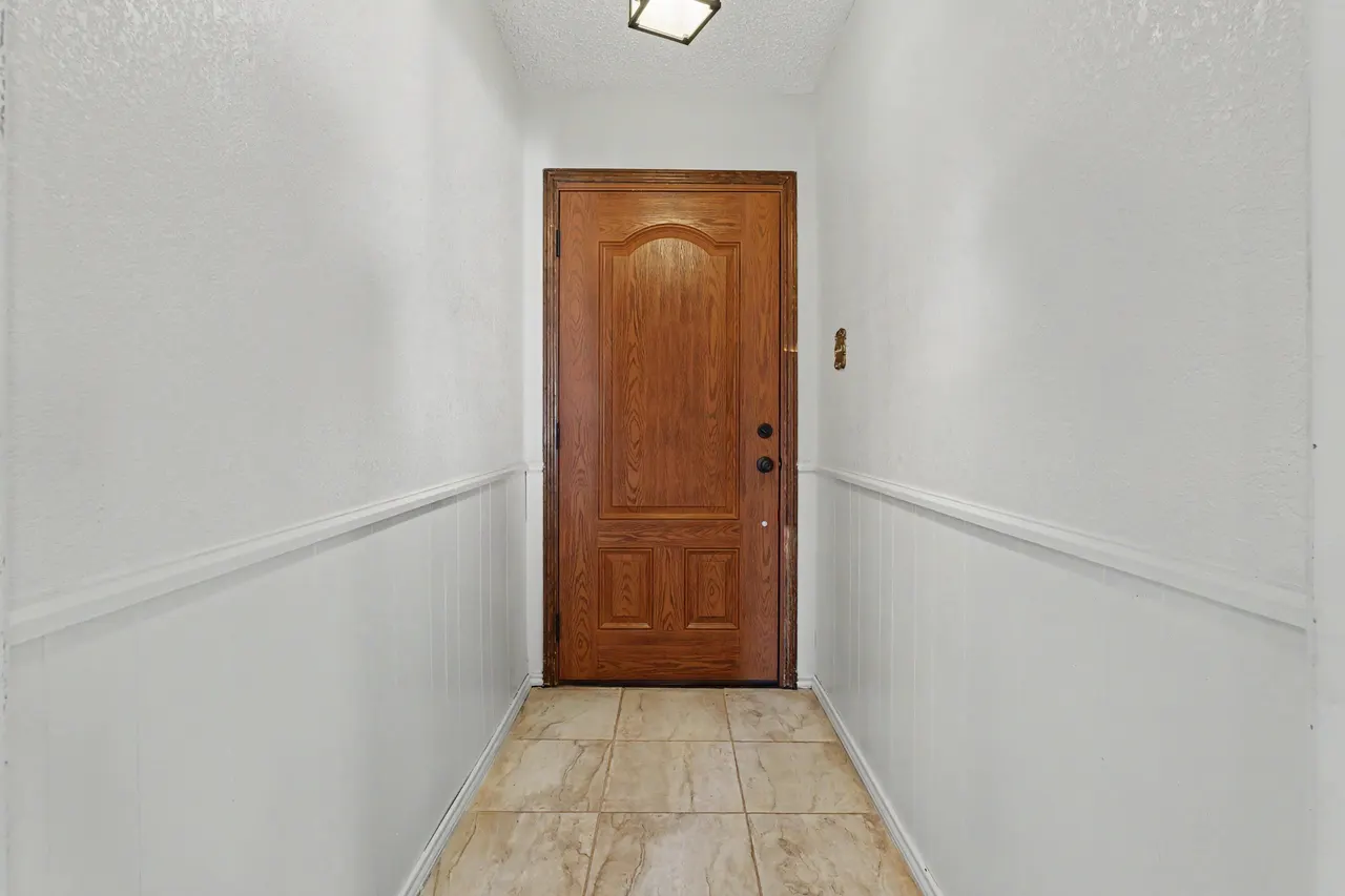 Photo 4 — 1207 E Waco Street, Brownfield, TX 79316