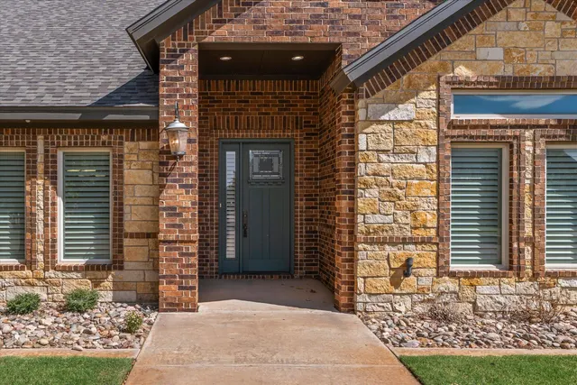 Photo 2 — 6108 91st Street, Lubbock, TX 79424