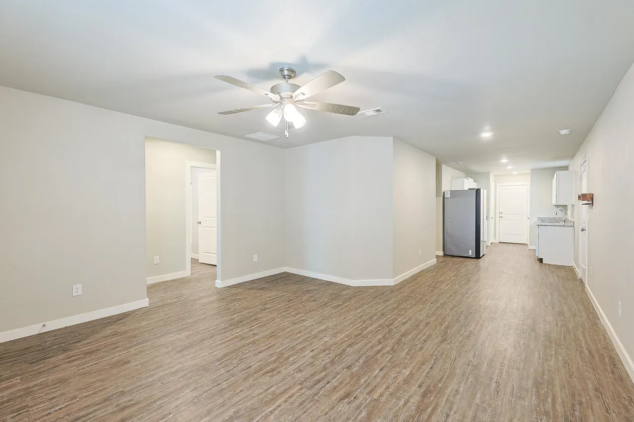 Photo 7 — 410 E 30th Street, Wolfforth, TX 79382