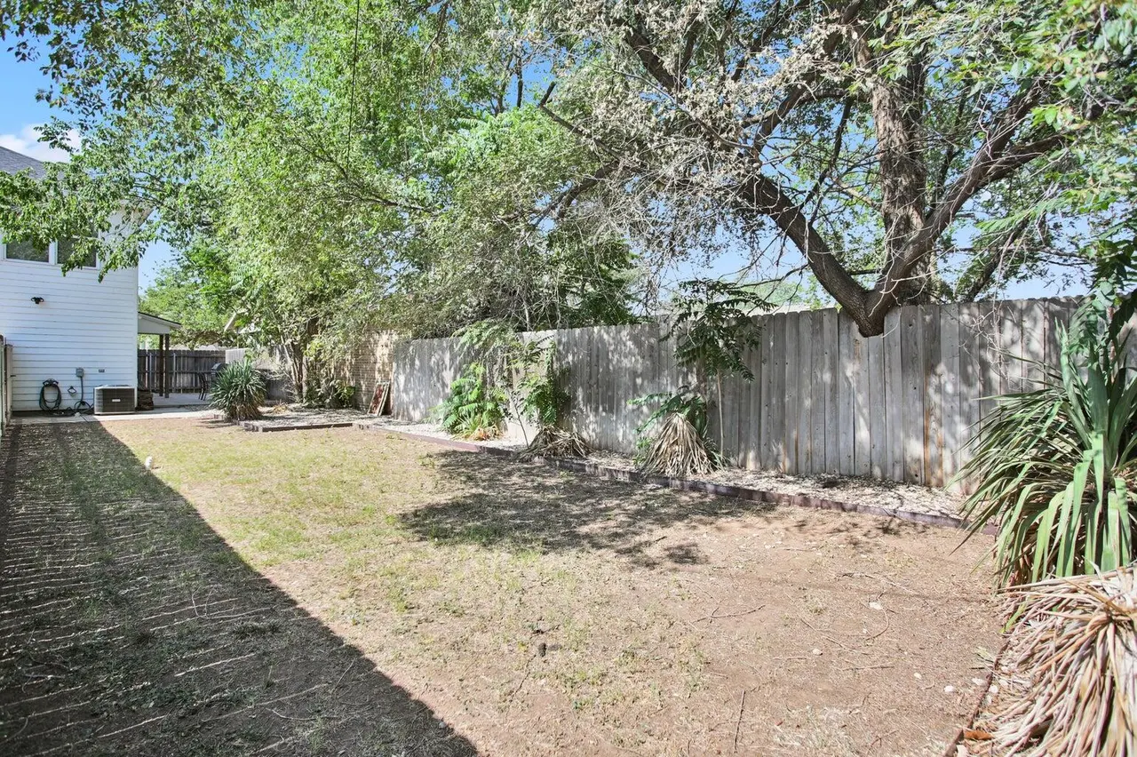 Photo 30 — 1920 16th Street, Lubbock, TX 79401