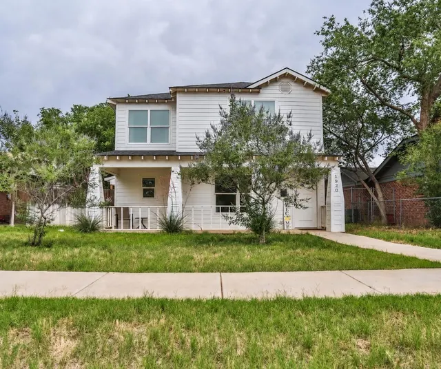 Front exterior — 1920 16th Street, Lubbock, TX 79401
