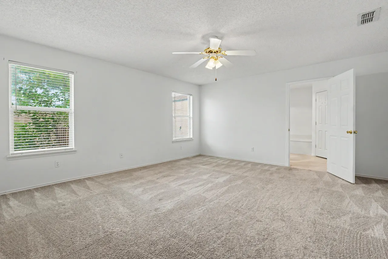 Photo 12 — 6208 15th Street, Lubbock, TX 79416