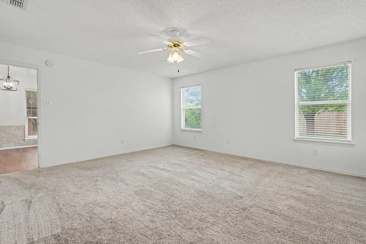 Photo 13 — 6208 15th Street, Lubbock, TX 79416