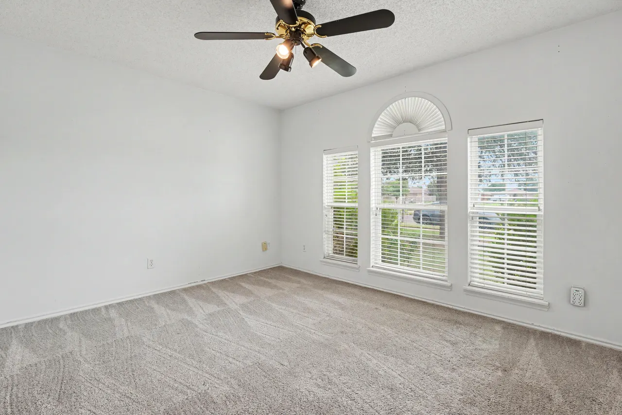 Photo 17 — 6208 15th Street, Lubbock, TX 79416
