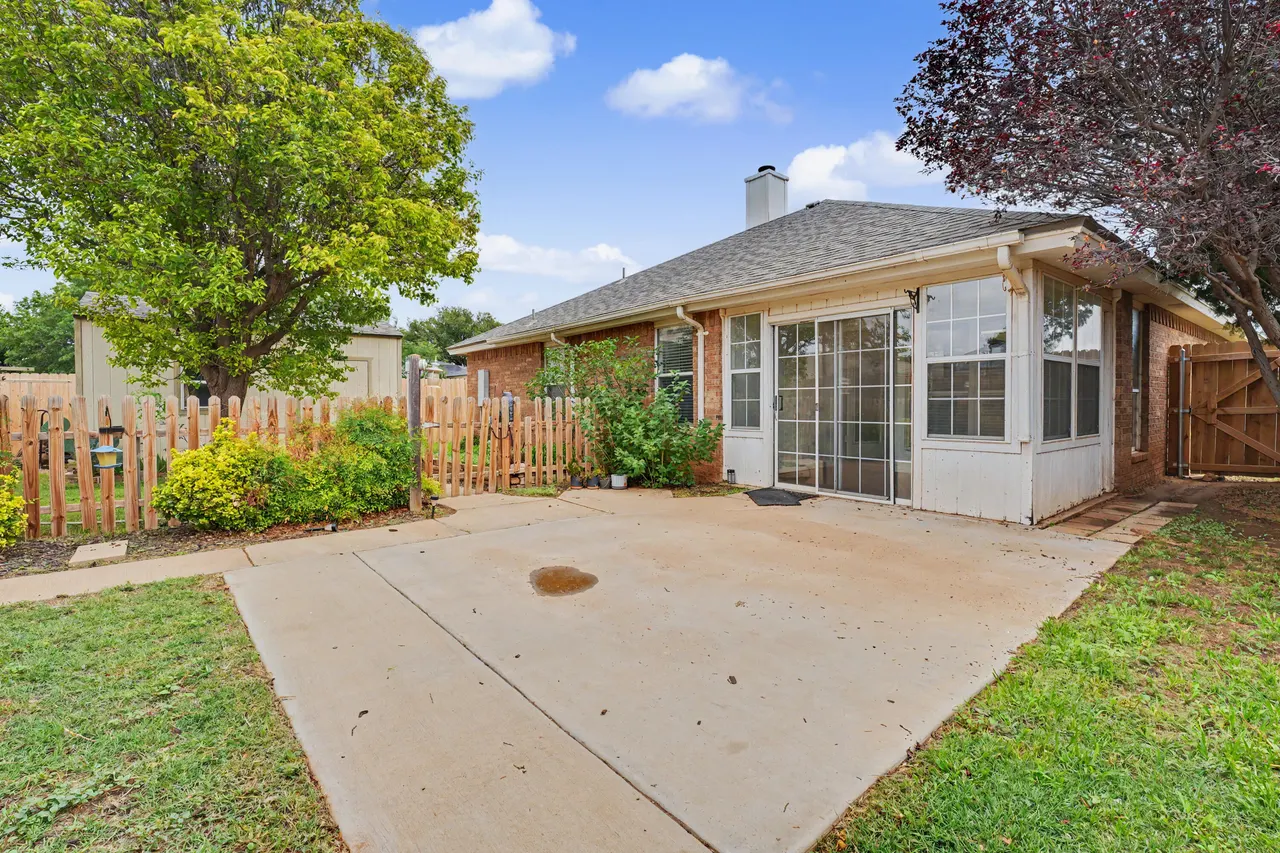 Photo 24 — 6208 15th Street, Lubbock, TX 79416