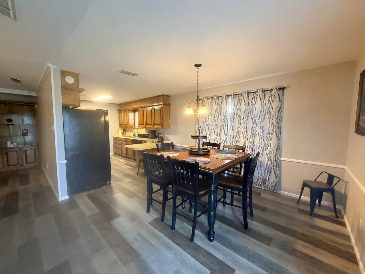 Photo 7 — 311 Douglas Street, Levelland, TX 79336